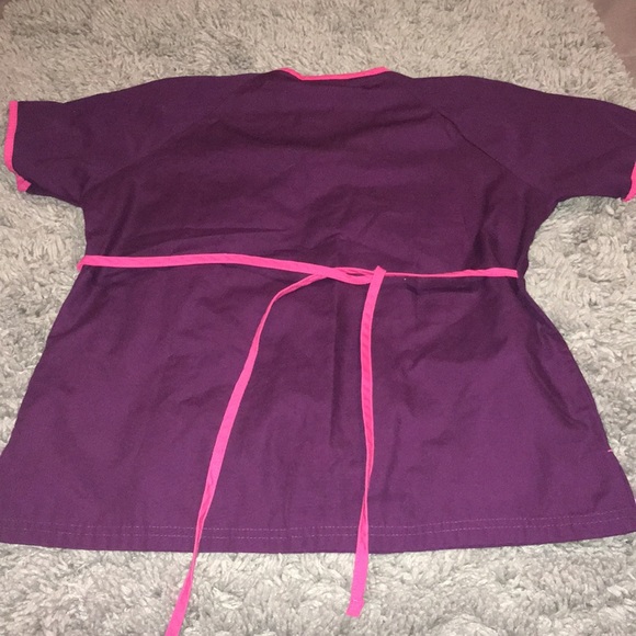 Scrub top - Picture 2 of 2